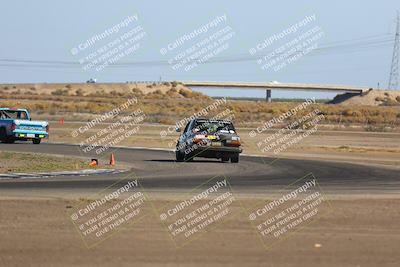 media/Oct-02-2022-24 Hours of Lemons (Sun) [[cb81b089e1]]/1030am (Sunrise Back Shots)/